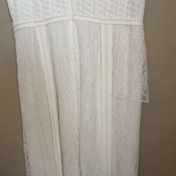 Hugo BOSS White RUNWAY EDITION Danisa‎ Dress - Picture 16 of 16